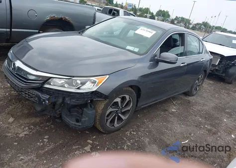 2017 Honda Accord Ex-L z USA, uszkodzony, nr VIN 1HGCR2F86HA169751